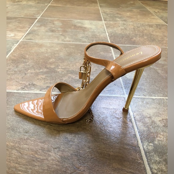 SUPER SEXY HIGH HEEL SANDALS SIZE: 9.0 - Picture 9 of 9
